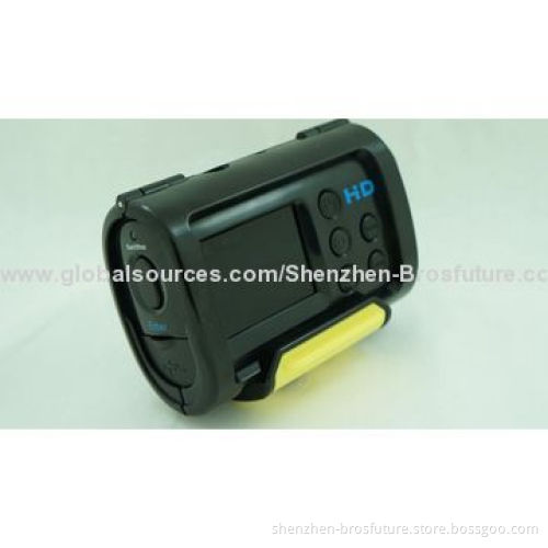 Full HD Underwater Action Camera with Screen, 1,920 x 1,080P Recording Resolution